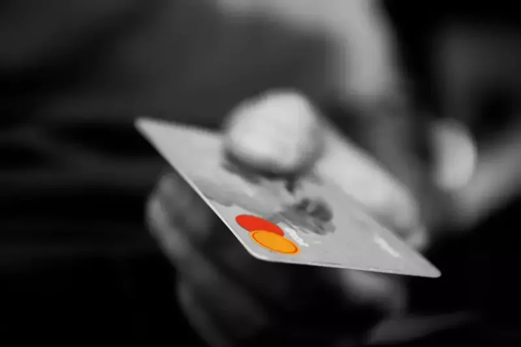 Kampányt indít a Mastercard a tudatos költekezésre